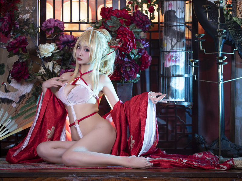 洛璃 LoLiSAMA 写真合集[52套][持续更新]